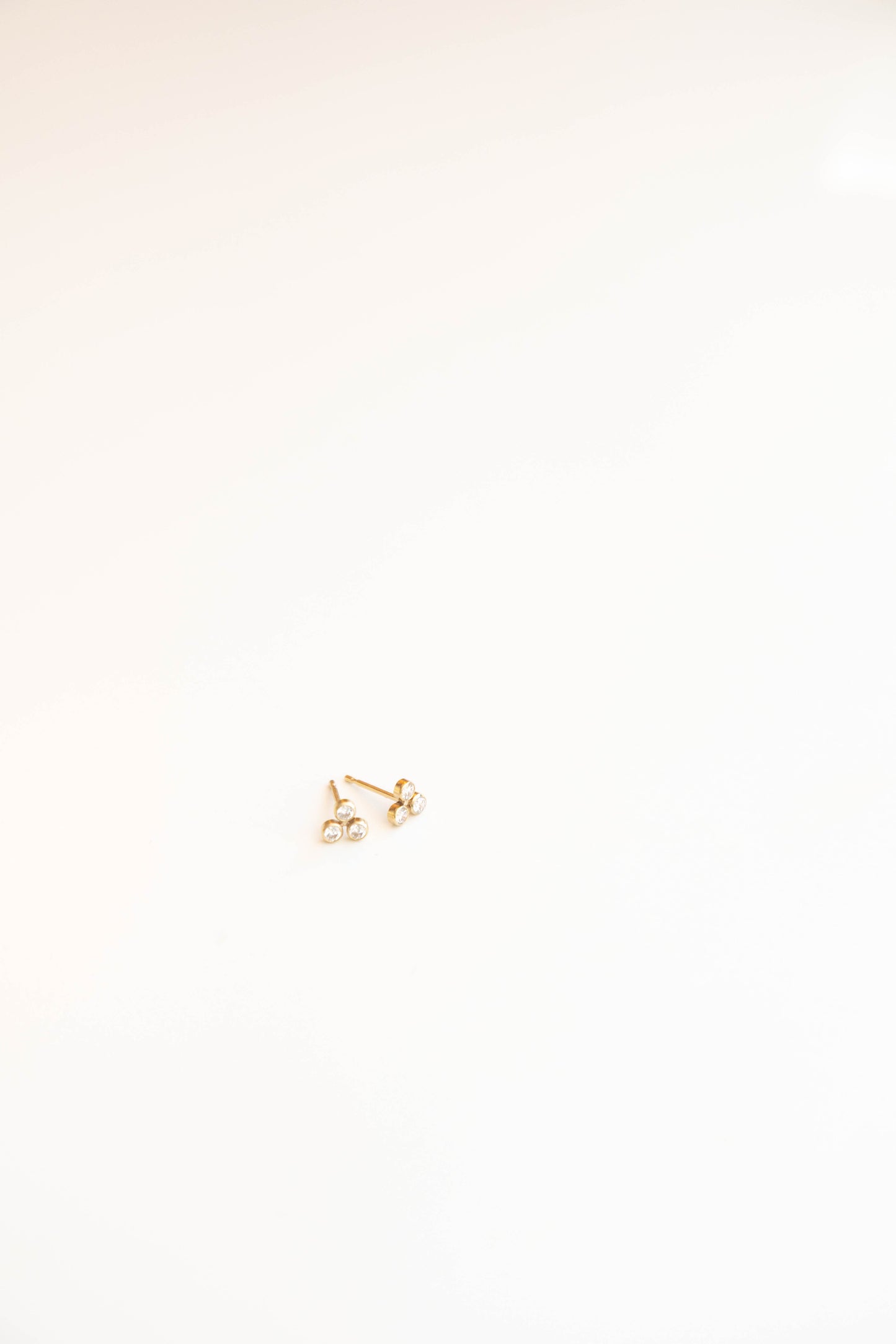 Glimmer Studs