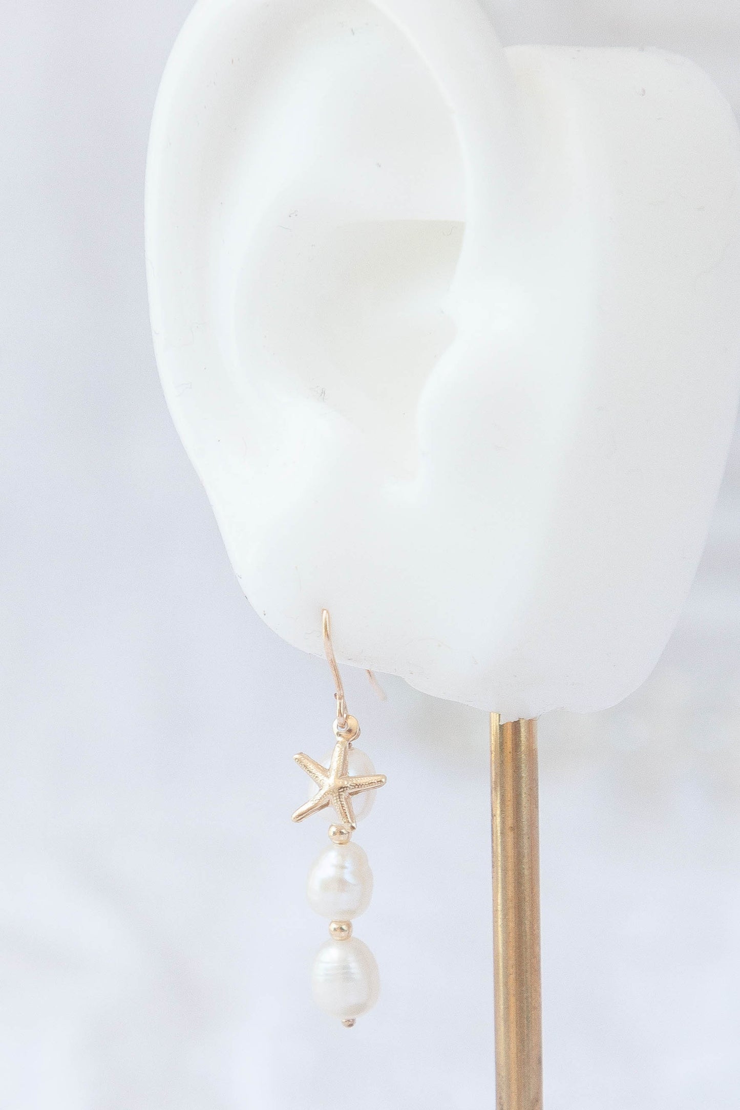 Dani hook drop - 14k Gold Filled