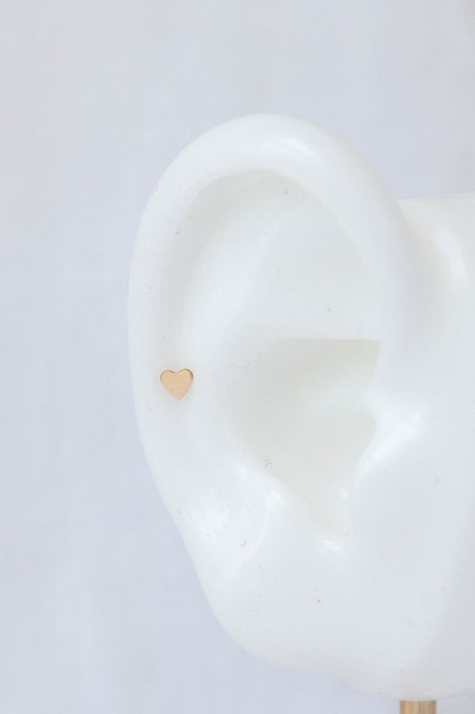 Heart studs - 14k Gold Filled