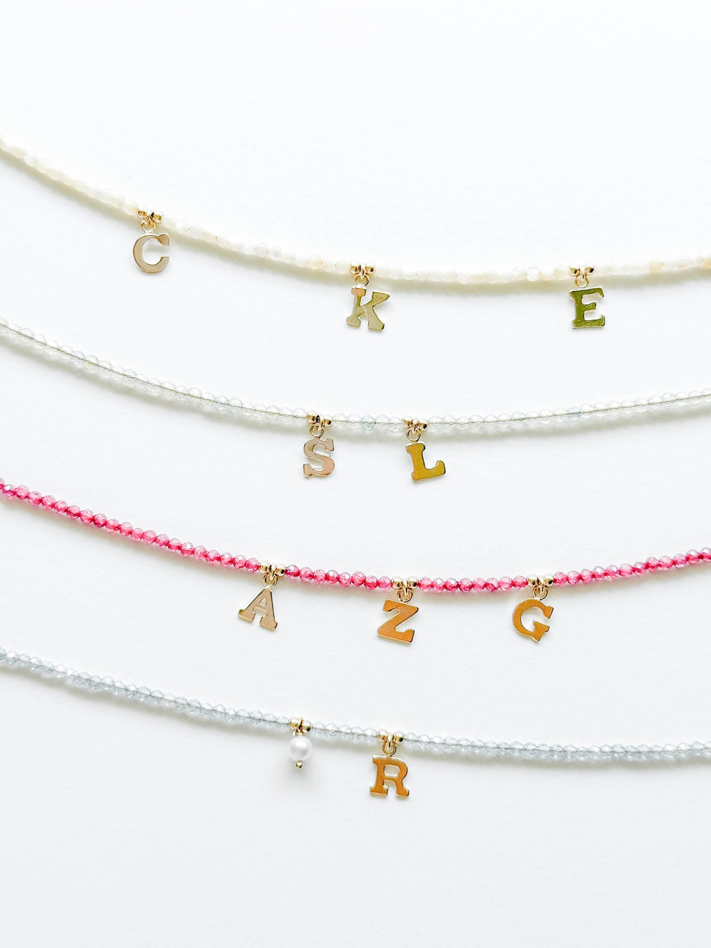Initial bracelet base colour