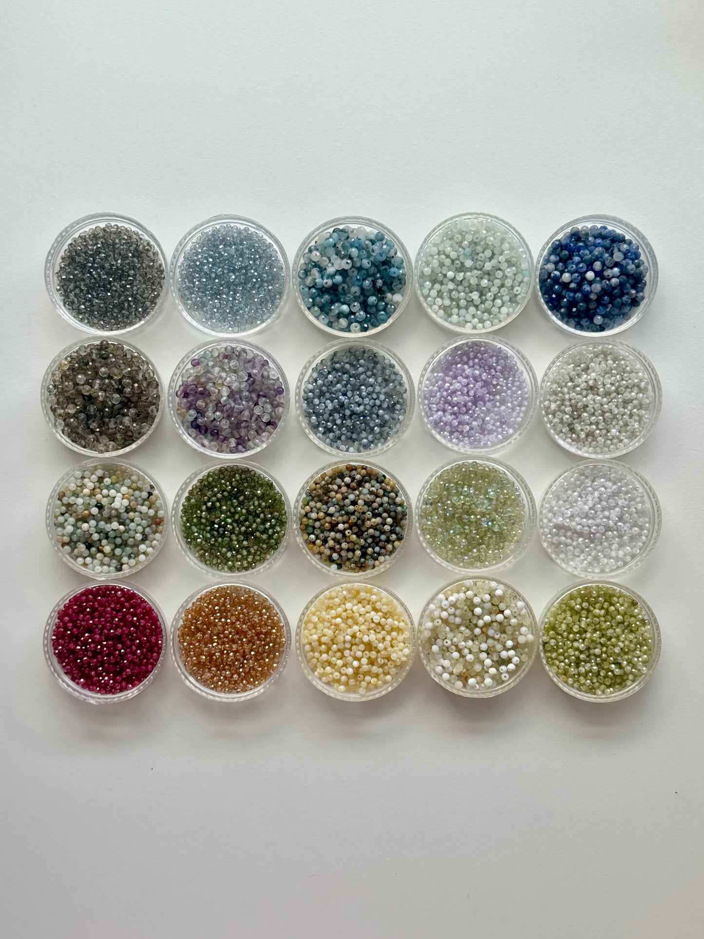 Initial bracelet base colour