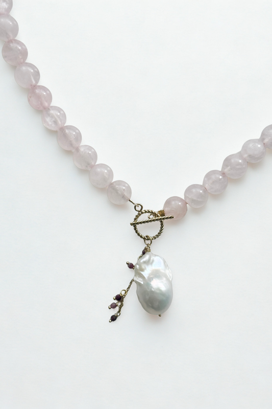 Lila Chunky Necklace - Rose Quartz
